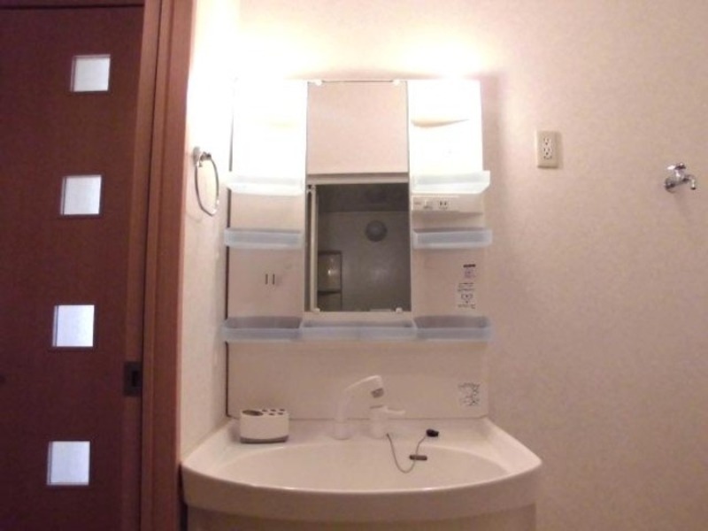 洗面設備　図面と現状に相違がある場合には現状を優先