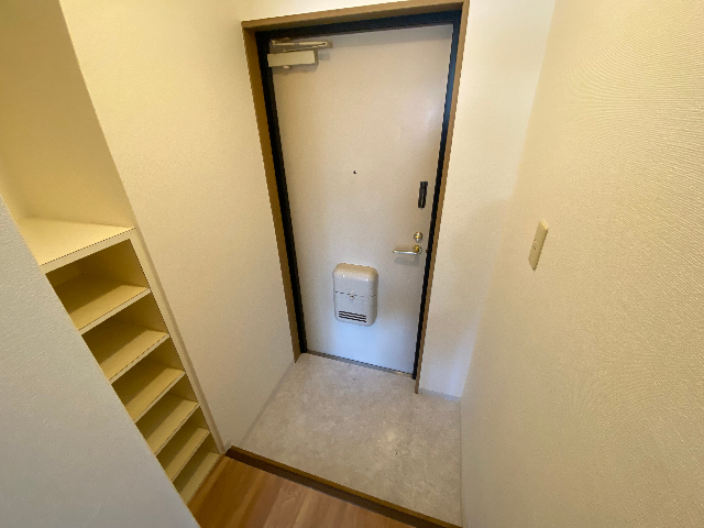 玄関　※３０５号室流用