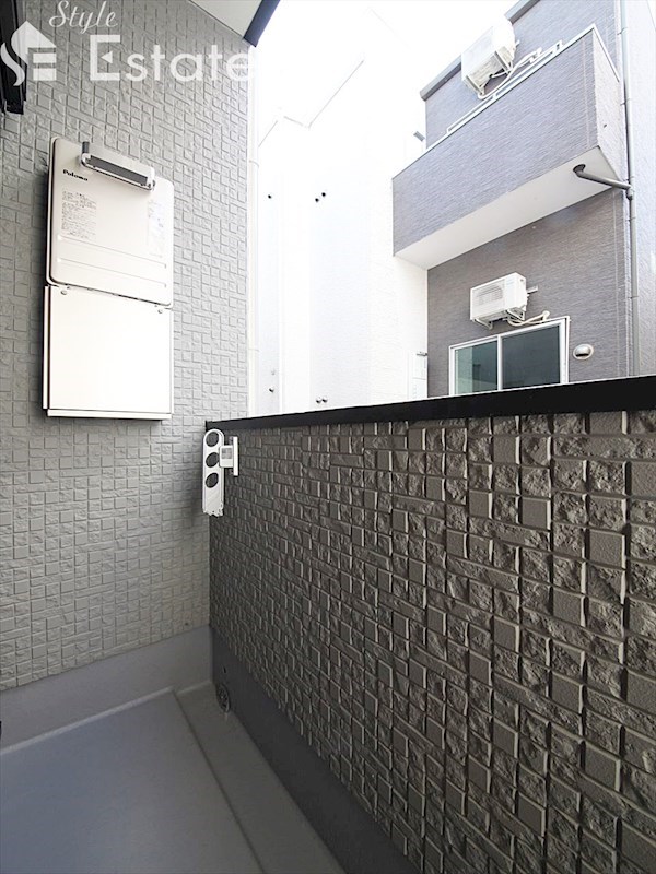 バルコニー　バルコニー