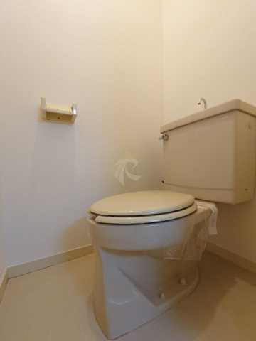 トイレ　室内見学承ります。当店掲載物件以外もまとめてお問合頂けます。