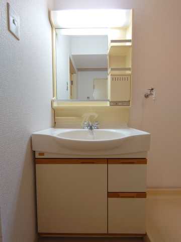 洗面設備　室内見学承ります。当店掲載物件以外もまとめてお問合頂けます。