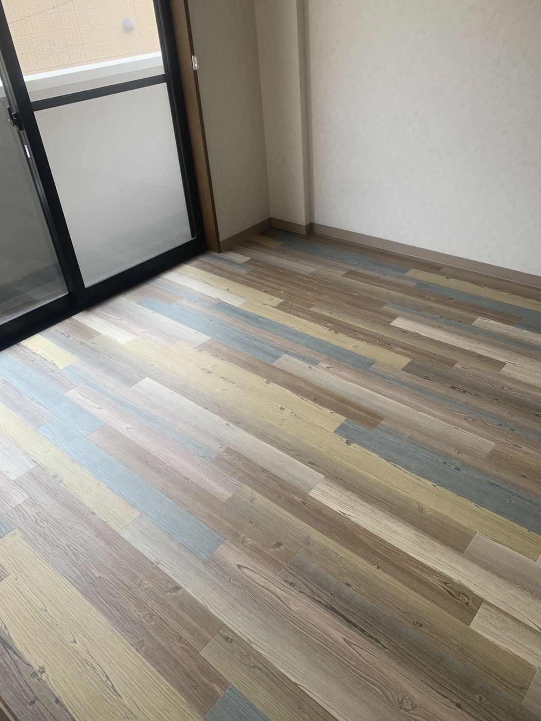 ＪＲ仙山線 山形駅 徒歩23分 2階建 築28年の居間写真