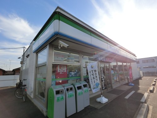 コンビニ　ファミリーマート千葉仁戸名店（コンビニ）まで450m