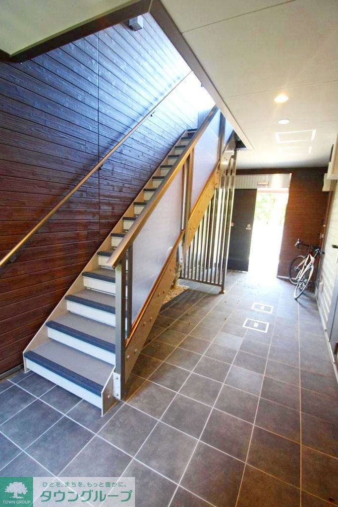 ロビー　★閑静な住宅街に立地★