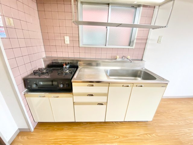 キッチン　※同物件別室参考写真
