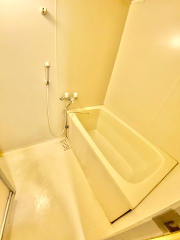 バス・シャワールーム　※同物件別室参考写真