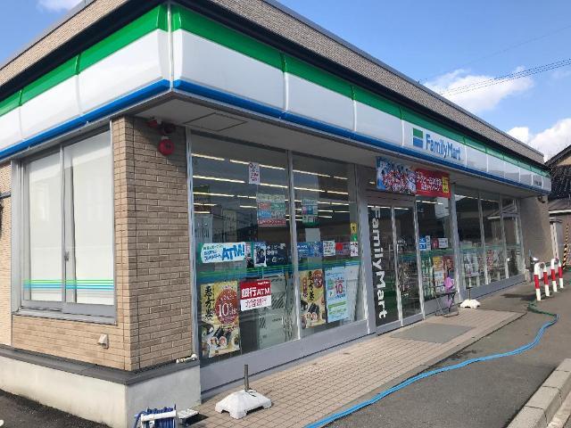 その他　ファミリーマート野々市郷町店（その他）まで346m