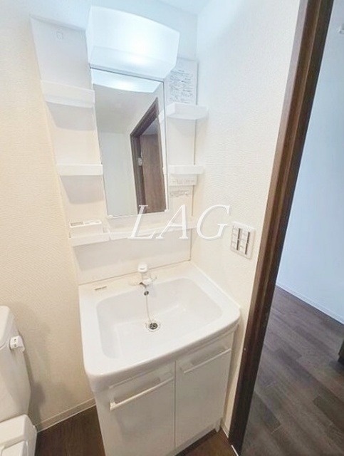 洗面設備　洗面台です。