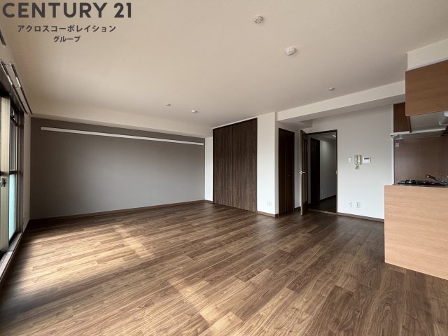 居室・リビング　約15帖の広々リビング☆