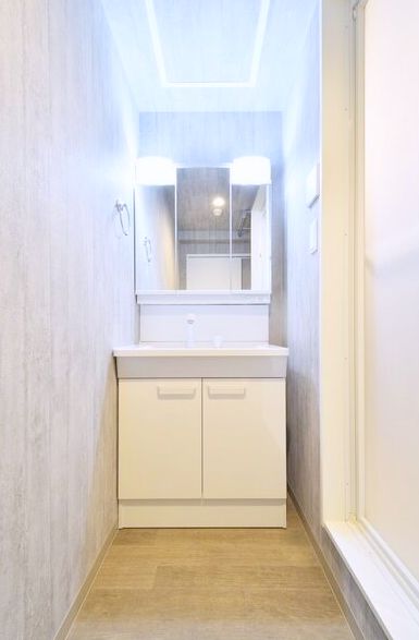 洗面設備　シャンプードレッサーです☆