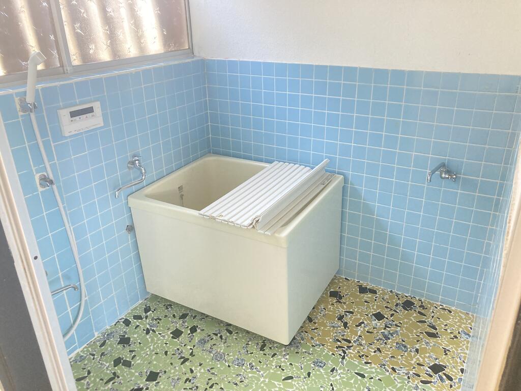 バス・シャワールーム　給湯　シャワー　追い焚き