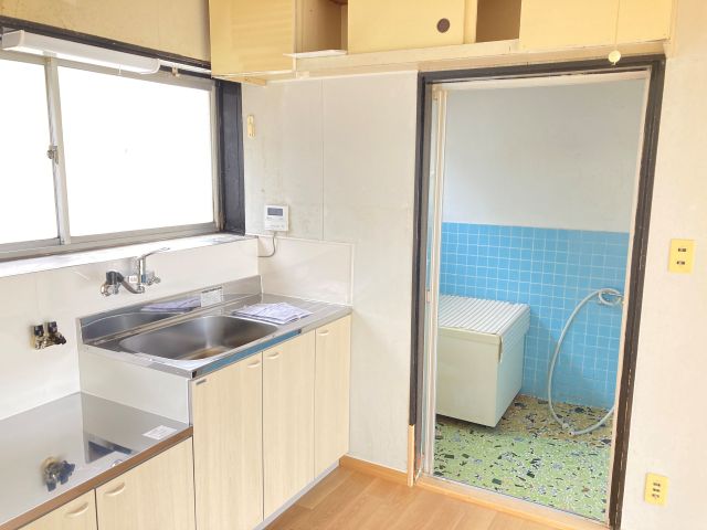 キッチン　流し台新品　吊戸棚