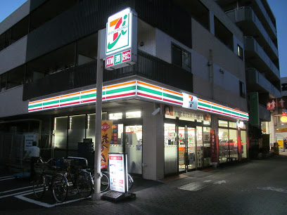 コンビニ　セブンイレブン 板橋高島平1丁目店（コンビニ）まで108m