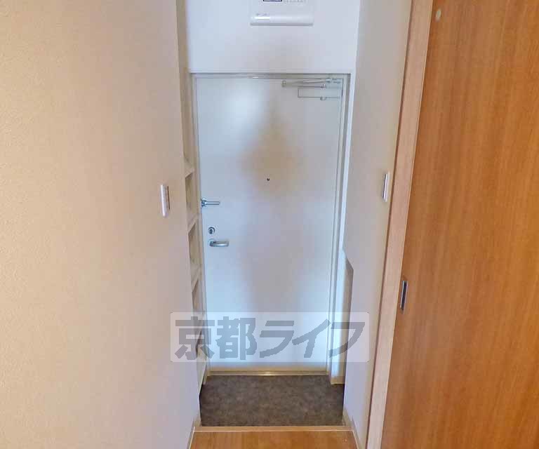 玄関　玄関です。