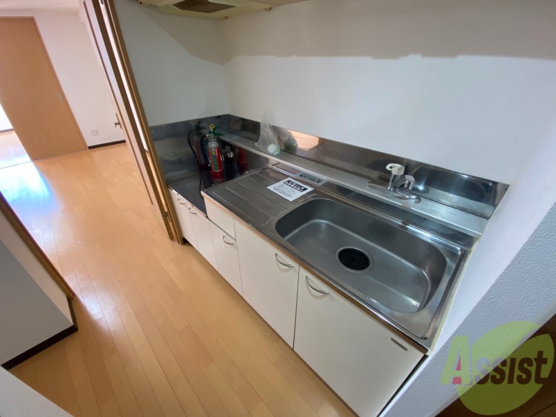 キッチン　キッチンはスペースも広々していて使いやすそうですよ！