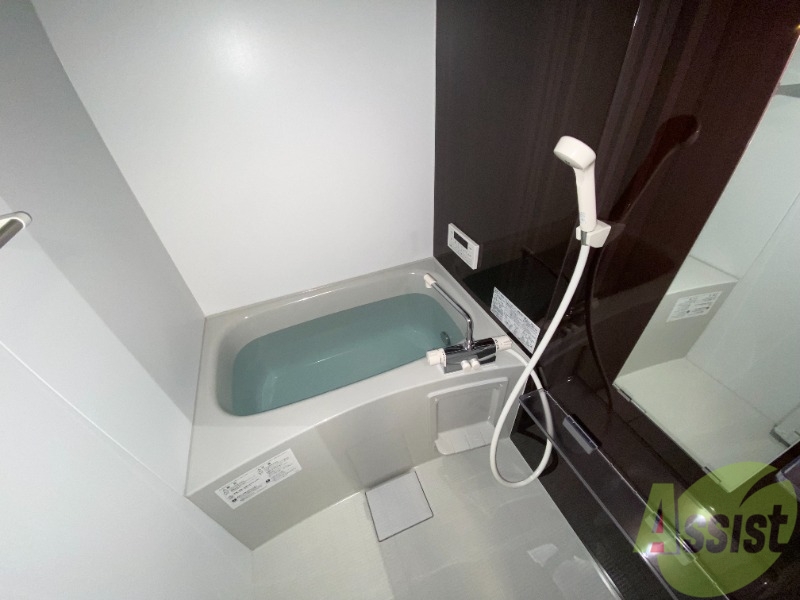 バス・シャワールーム　※１０２号室のお写真になります