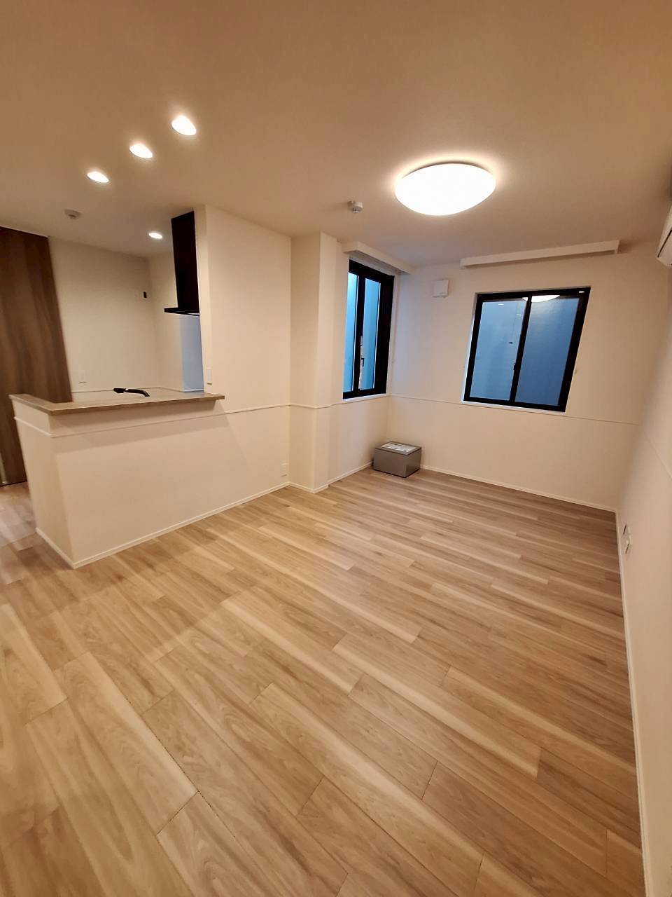 居室・リビング　ゆったり過ごせる居間です