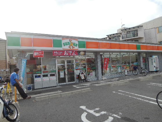 コンビニ　サンクス 八尾光南町店（コンビニ）まで30m