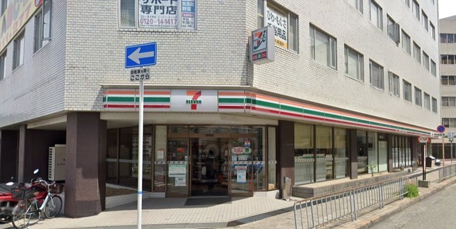 コンビニ　セブンイレブン　箕面船場東店（コンビニ）まで266m