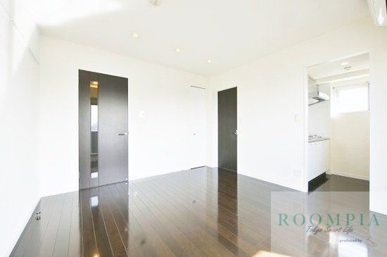 居室・リビング　物件画像