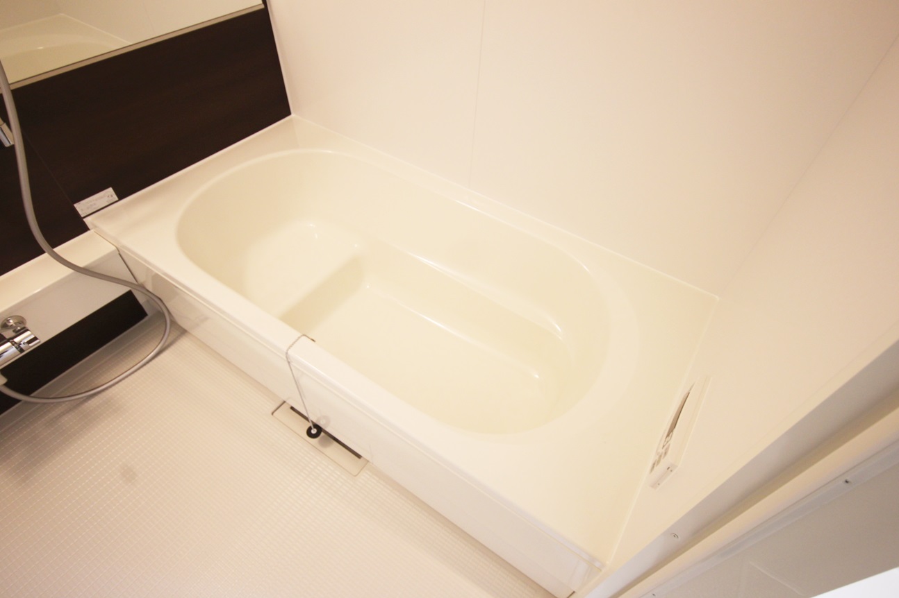 バス・シャワールーム　ゆったり過ごせるお風呂です