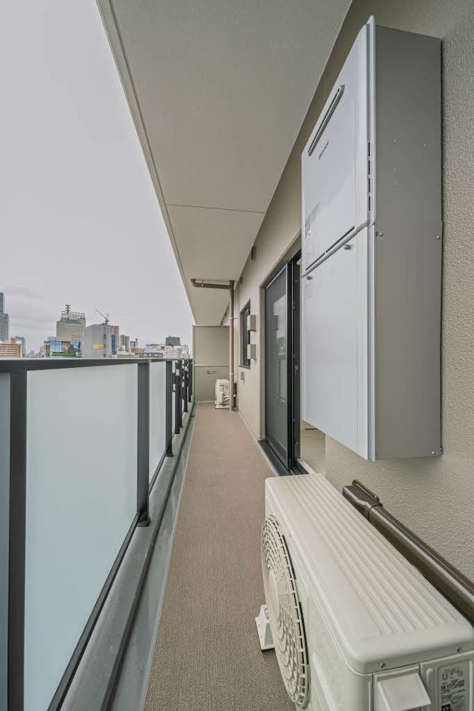 バルコニー　バルコニー