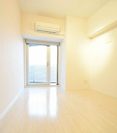 居室・リビング　★広々居室スペース★