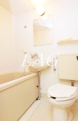 バス・シャワールーム　お風呂です。