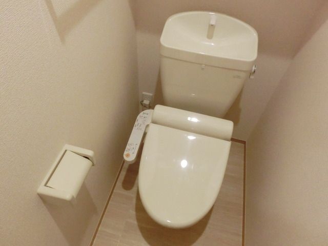 トイレ　★便利なウォシュレットトイレです★