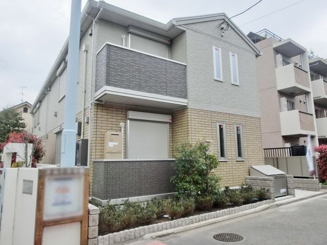 建物外観　★大手ハウスメーカー施工の・1フロア2世帯のアパートです★