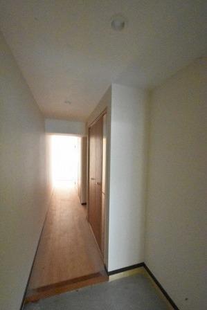 バルコニー　建設中の写真です