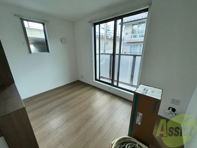 居室・リビング　ＬＤＫはコンパクトで落ち着いた雰囲気です。