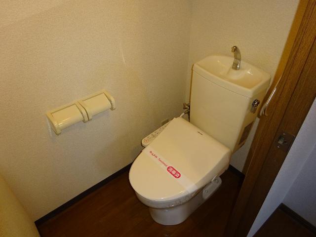 トイレ　シャワー付トイレ