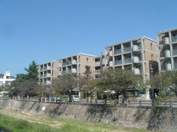 建物外観　外観写真