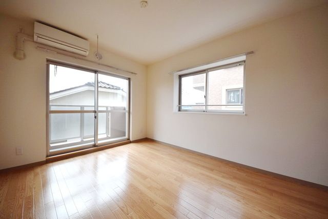 居室・リビング　洋室