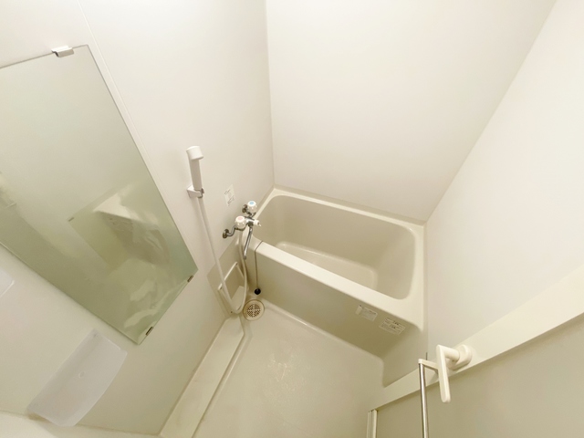 バス・シャワールーム　別部屋参考写真です