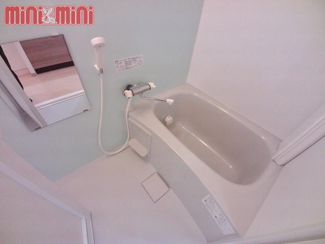 バス・シャワールーム　きれいなバスルームです