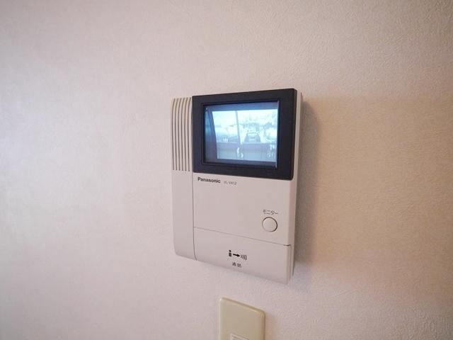 セキュリティ　★モニター付きインターホンの様子★