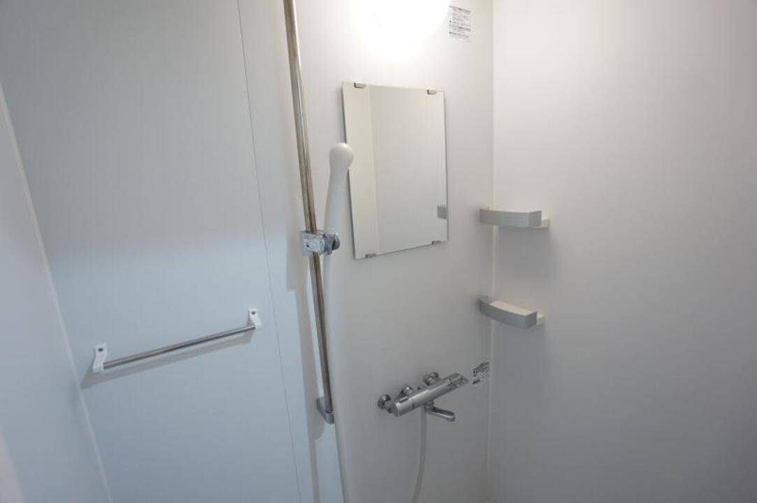 バス・シャワールーム　浴室