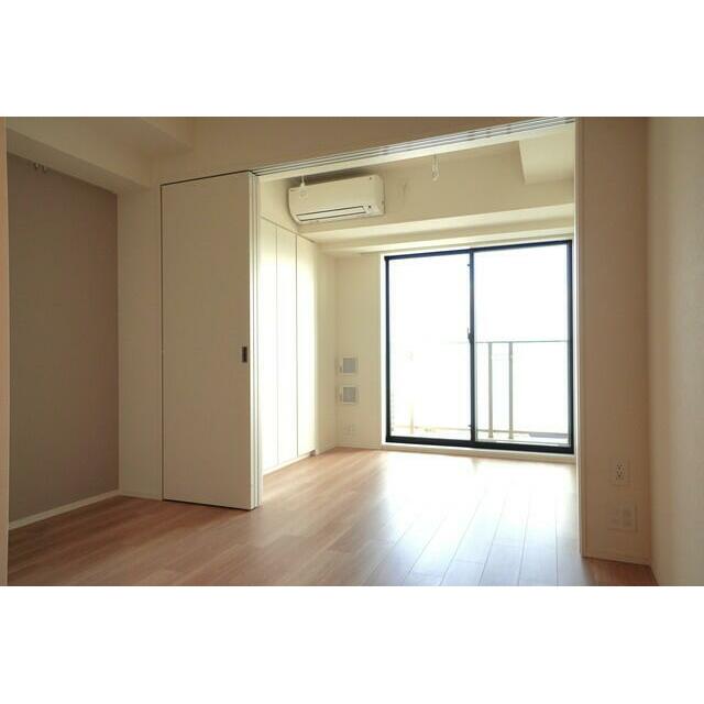 居室・リビング　※別部屋参考写真