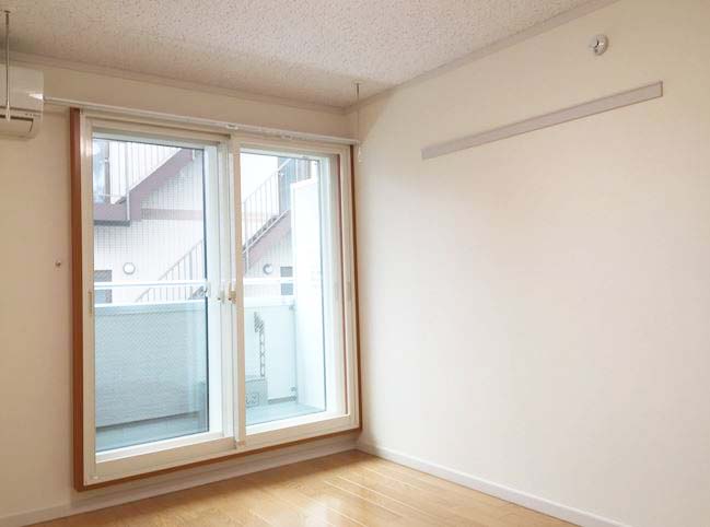 居室・リビング　★広々居室スペース★