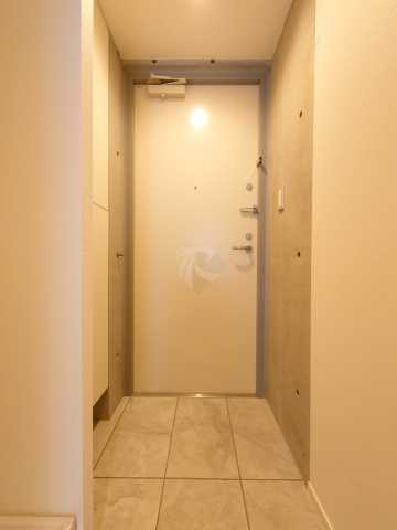 玄関　ＥＤＩＴ　ｅｂｉｓｕ