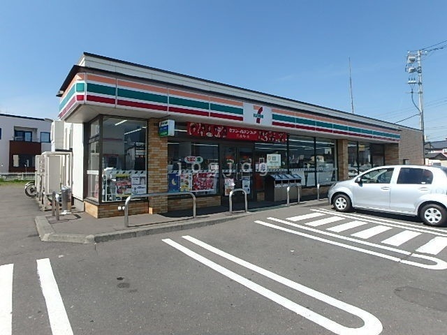 コンビニ　セブンイレブン苫小牧清水町店（コンビニ）まで470m