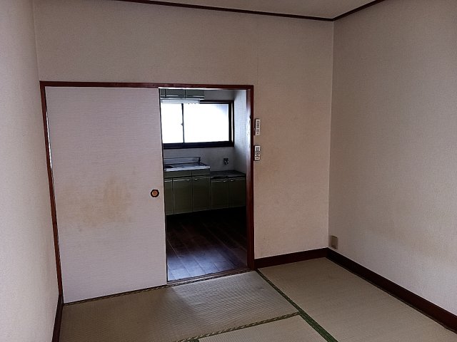 居室・リビング　くつろぎの場として、客間として、様々なシーンで活躍する和室で