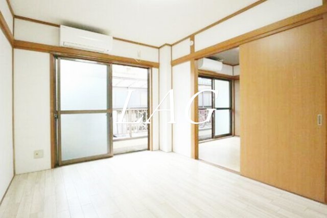 居室・リビング　洋室のお部屋です。