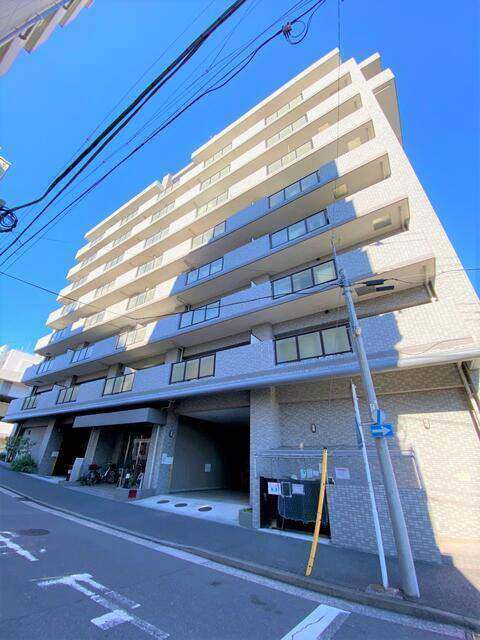 建物外観　外観タイル張りです