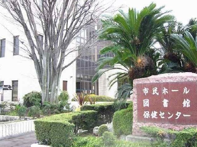 図書館　弥富市図書館（図書館）まで1300m