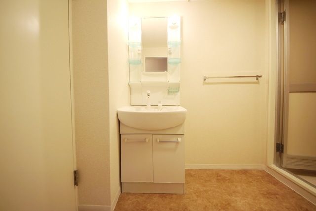 洗面設備　★洗面台新品★