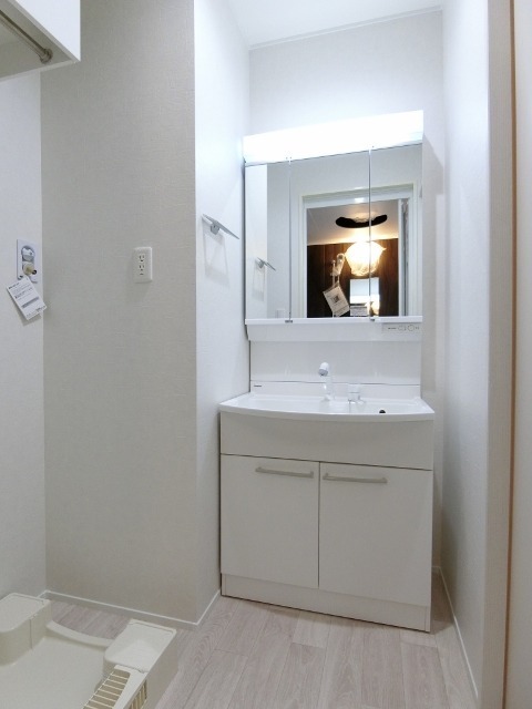 洗面設備　図面と現状に相違がある場合には現状を優先