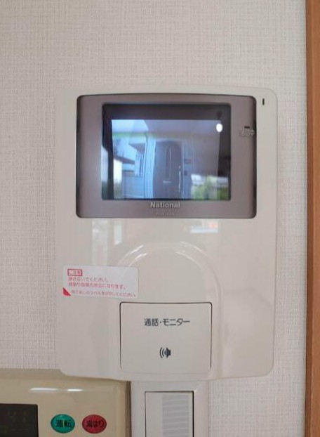 セキュリティ　モニター付きインターホン